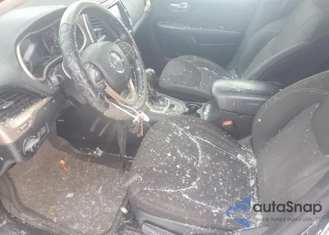 2015 Jeep Cherokee Latitude z USA, uszkodzony, nr VIN 1C4PJMCB7FW551502